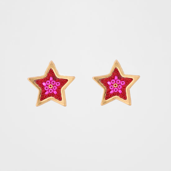 Chiquita Small Star Earrings, plated in 24k gold