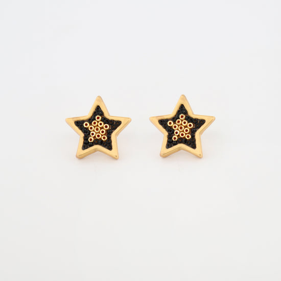 Chiquita Small Star Earrings, plated in 24k gold