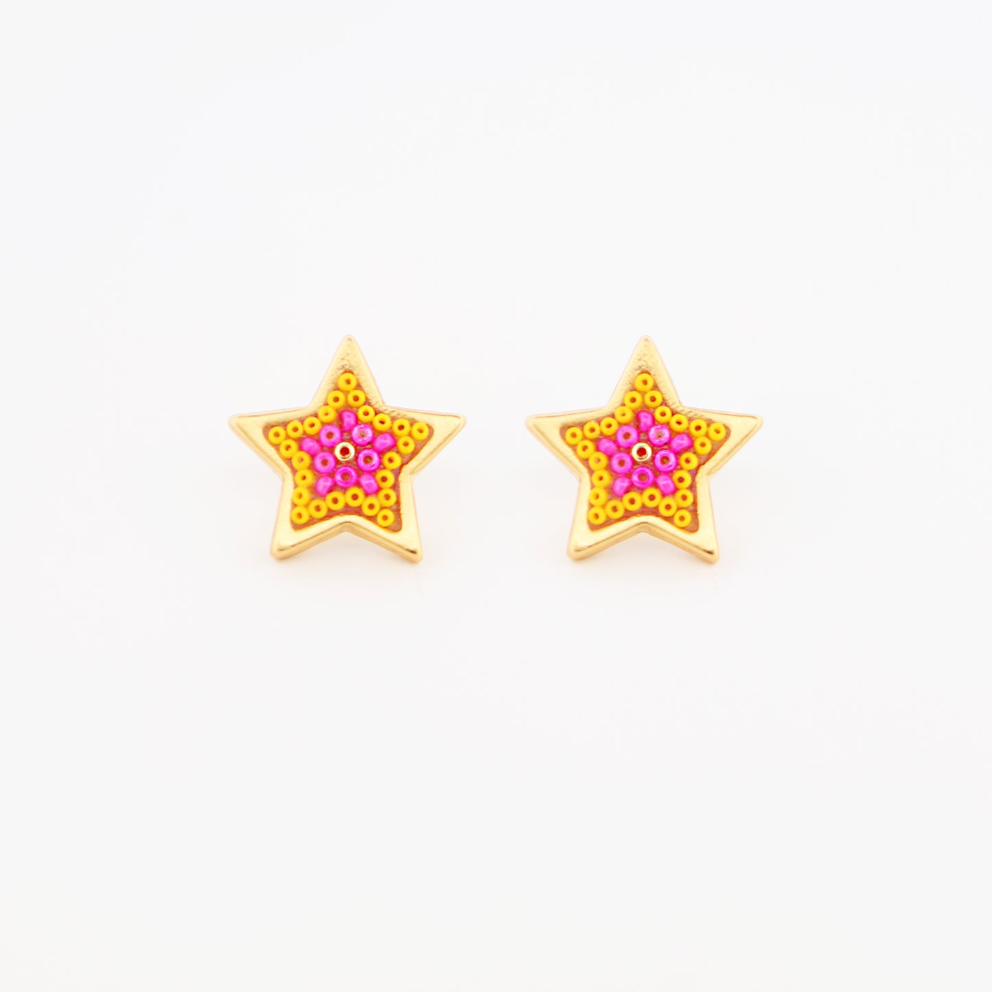 Chiquita Small Star Earrings, plated in 24k gold